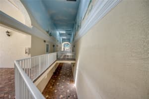 12515 MCGREGOR BOULEVARD, FORT MYERS, FL 33919 - MLS#MFRC7524182