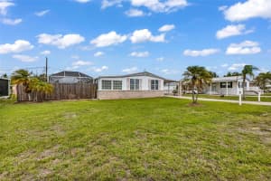 29180 CRAWFORD AVENUE, PUNTA GORDA, FL 33982 - MLS#MFRC7524324