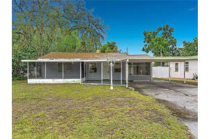 1328 DIVOT LANE, TAMPA, FL 33612 - MLS#MFRC7524538