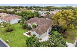 12761 DRESDEN COURT, FORT MYERS, FL 33912 - MLS#MFRC7524730