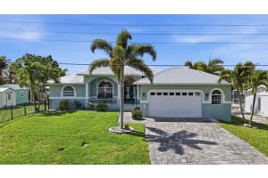 521 Peeples Dr, PUNTA GORDA