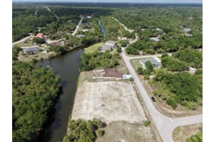 553 PEMBROKE DRIVE, PORT CHARLOTTE, FL 33954 - MLS#MFRC7524917