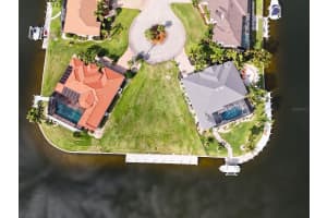 402 VALLETTA COURT, PUNTA GORDA, FL 33950 - MLS#MFRC7524927