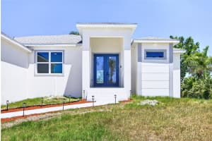 200 LEACH DRIVE, PUNTA GORDA, FL 33950 - MLS#MFRC7524966