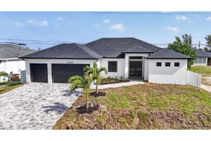 4343 31ST TERRACE, CAPE CORAL, FL 33993 - MLS#MFRC7524975