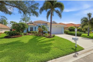3242 Village Ln, PORT CHARLOTTE