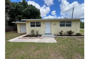 275 PINEAPPLE STREET, ENGLEWOOD, FL 34223 - MLS#MFRC7525067