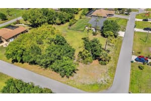 27298 PORTO NACIONAL DRIVE, PUNTA GORDA, FL 33983 - MLS#MFRC7525139
