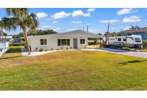 1495 MARYKNOLL ROAD, ENGLEWOOD, FL 34223 - MLS#MFRC7525206