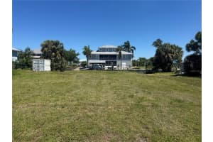 24360 BLACKBEARD BLVD, PUNTA GORDA, FL 33955 - MLS#MFRC7525248