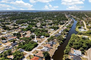 2910 ROCK CREEK DRIVE, PORT CHARLOTTE, FL 33948 - MLS#MFRC7525251
