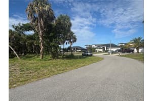 Lot 1 MULGRAVE AVENUE, NORTH PORT, FL 34287 - MLS#MFRC7525306