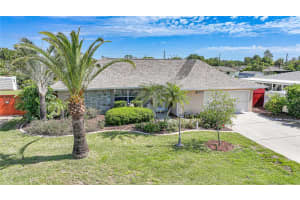 22198 NEW YORK AVENUE, PORT CHARLOTTE, FL 33952 - MLS#MFRC7525308