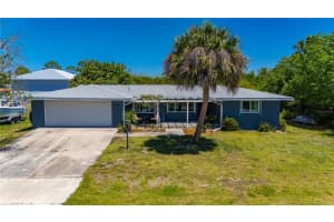 540 Grove Ave Nw, PORT CHARLOTTE 540 Grove Ave Nw, PORT CHARLOTTE