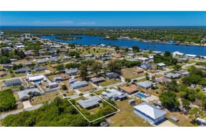 540 GROVE AVENUE, PORT CHARLOTTE, FL 33952 - MLS#MFRC7525314