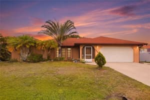 3456 Dwight St, PORT CHARLOTTE