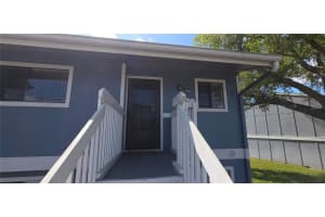 6033 34th St W #136, BRADENTON