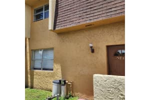 5733 BLUEBERRY COURT, LAUDERHILL, FL 33313 - MLS#MFRC7525483