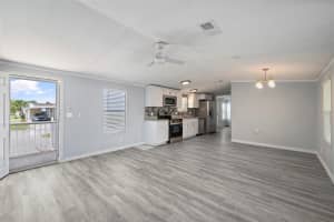 1000 KINGS HIGHWAY, PUNTA GORDA, FL 33980 - MLS#MFRC7525593