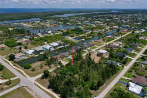 8401 ANTWERP CIRCLE, PORT CHARLOTTE, FL 33981 - MLS#MFRC7525614