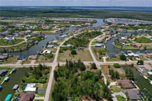 8401 ANTWERP CIRCLE, PORT CHARLOTTE, FL 33981 - MLS#MFRC7525614