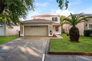 1011 Lake Shore Ranch Dr, SEFFNER