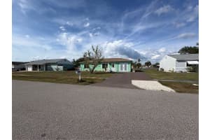 6752 DENNISON AVENUE, NORTH PORT, FL 34287 - MLS#MFRC7525635