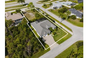 8127 DIMSTEAD STREET, PORT CHARLOTTE, FL 33981 - MLS#MFRC7525677