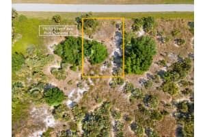 19053 SHERIFF AVENUE, PORT CHARLOTTE, FL 33954 - MLS#MFRC7525702