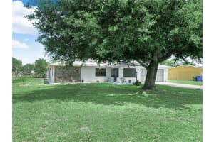 1711 LAKE CLAY DRIVE, LAKE PLACID, FL 33852 - MLS#MFRC7525739