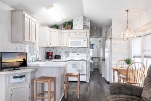 1604 MANATEE LOOP, PUNTA GORDA, FL 33950 - MLS#MFRC7525743