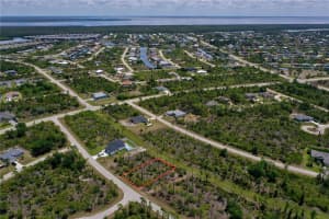 8228 LEAFY WAY, PORT CHARLOTTE, FL 33981 - MLS#MFRC7525755