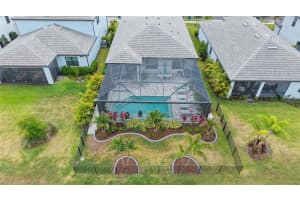 5437 SILVERSIDE PINE COURT, BRADENTON, FL 34211 - MLS#MFRC7525878
