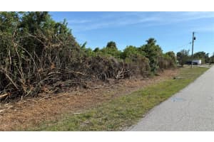 7432 MEMORIAL DRIVE, PORT CHARLOTTE, FL 33981 - MLS#MFRC7525896