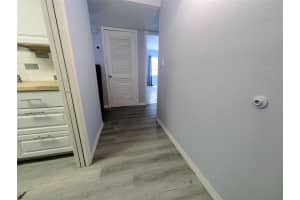 2366 MALL DRIVE, FORT MYERS, FL 33901 - MLS#MFRC7525931