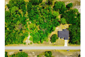 15531 FACTORY AVENUE, PORT CHARLOTTE, FL 33953 - MLS#MFRC7525934