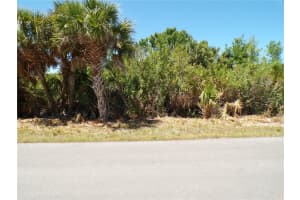 12128 VAN GOUGH AVENUE, PORT CHARLOTTE, FL 33981 Sold 05/21/26