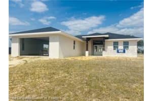 4298 N Course Ln, AVON PARK