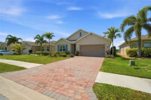 3422 CANCUN COURT, CAPE CORAL, FL 33909 - MLS#MFRC7525992