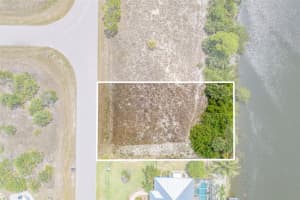 15424 HENNIPEN CIRCLE, PORT CHARLOTTE, FL 33981 - MLS#MFRC7526030
