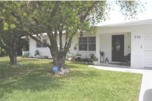 710 Aqui Esta Dr, PUNTA GORDA