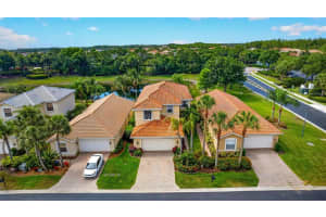 10284 CREPE JASMINE LANE, FORT MYERS, FL 33913 - MLS#MFRC7526218