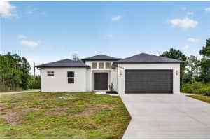 12462 DEEPWOODS AVENUE, PORT CHARLOTTE, FL 33981 - MLS#MFRC7526328