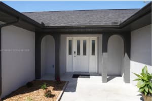 563 PRESQUE ISLE DRIVE, PORT CHARLOTTE, FL 33954 - MLS#MFRC7526419