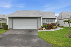 18441 ORANGECREST COURT, LEHIGH ACRES, FL 33936 - MLS#MFRC7526545