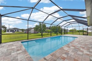 817 38TH PLACE, CAPE CORAL, FL 33993 - MLS#MFRC7526609