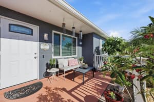 6389 COLISEUM BOULEVARD, PORT CHARLOTTE, FL 33981 - MLS#MFRC7526639