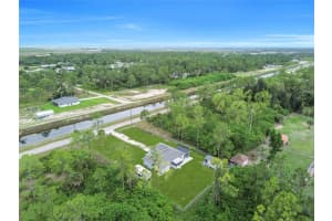 2021 HINES AVENUE, ALVA, FL 33920 - MLS#MFRC7526654