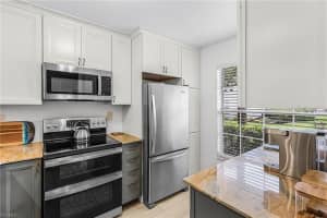 14461 LAKEWOOD TRACE COURT, FORT MYERS, FL 33919 - MLS#MFRC7526874