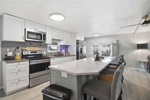 5316 CHATEAU LANE, BRADENTON, FL 34207 - MLS#MFRC7526982